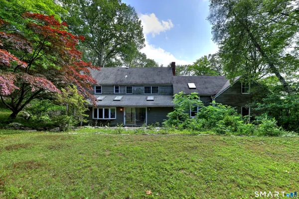 $610,000 | 22 East Woods Road, Roxbury, CT 06783