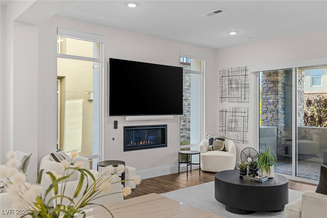 11280 Granite Ridge Drive, Unit 1075 Las Vegas, NV 89135 - Photo 13 of 82 Living Room