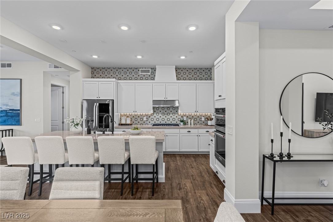 11280 Granite Ridge Drive, Unit 1075 Las Vegas, NV 89135 - Photo 18 of 82 Kitchen / Dining