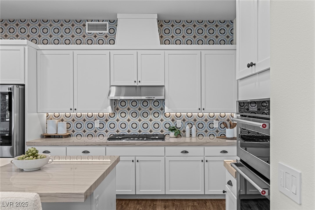 11280 Granite Ridge Drive, Unit 1075 Las Vegas, NV 89135 - Photo 21 of 82 Kitchen