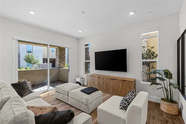 $1,065,000 | 11280 Granite Ridge Drive, Unit 1075, Las Vegas, NV 89135