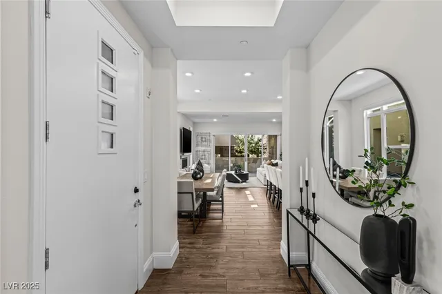 $1,065,000 | 11280 Granite Ridge Drive, Unit 1075, Las Vegas, NV 89135