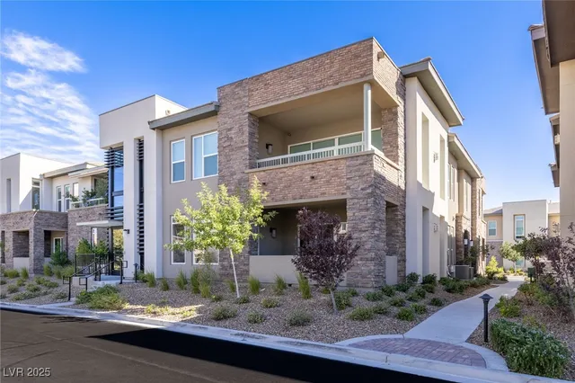 $1,065,000 | 11280 Granite Ridge Drive, Unit 1075, Las Vegas, NV 89135