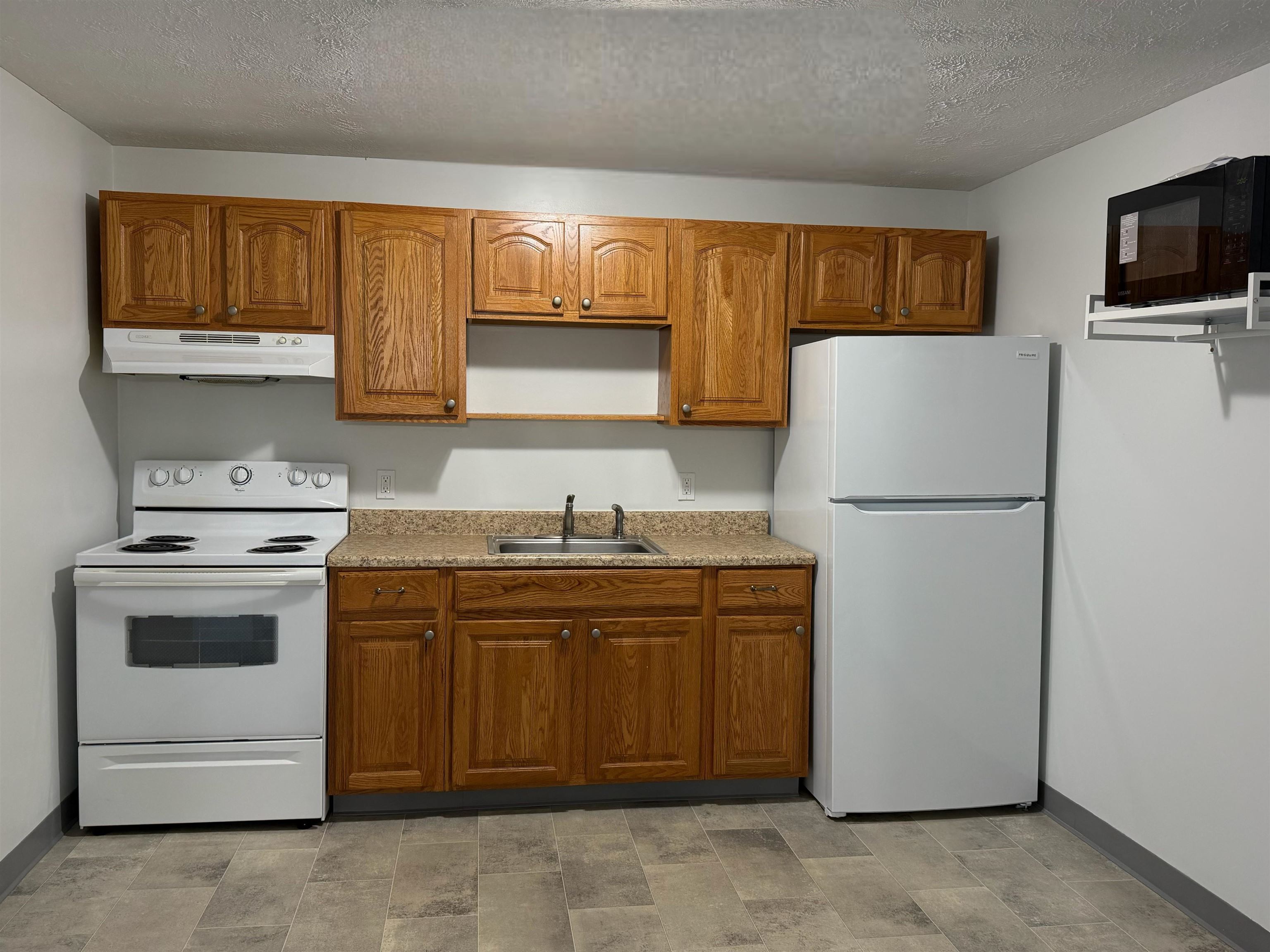 45 Log Street, Unit 2F Manchester, NH 03102 - Photo 6 of 10