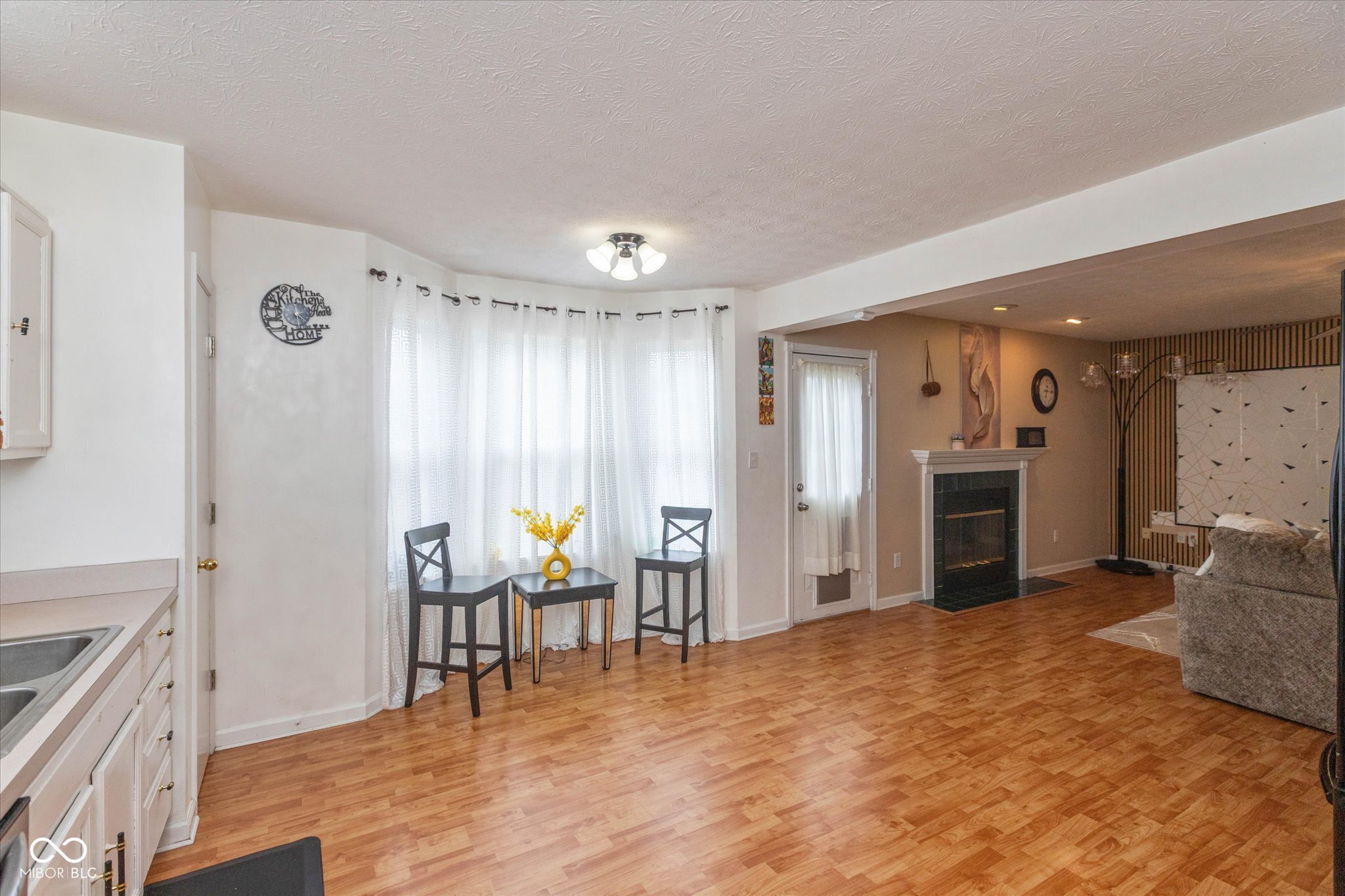 5527 Forest Ridge Court Indianapolis, IN 46203 - Photo 8 of 24