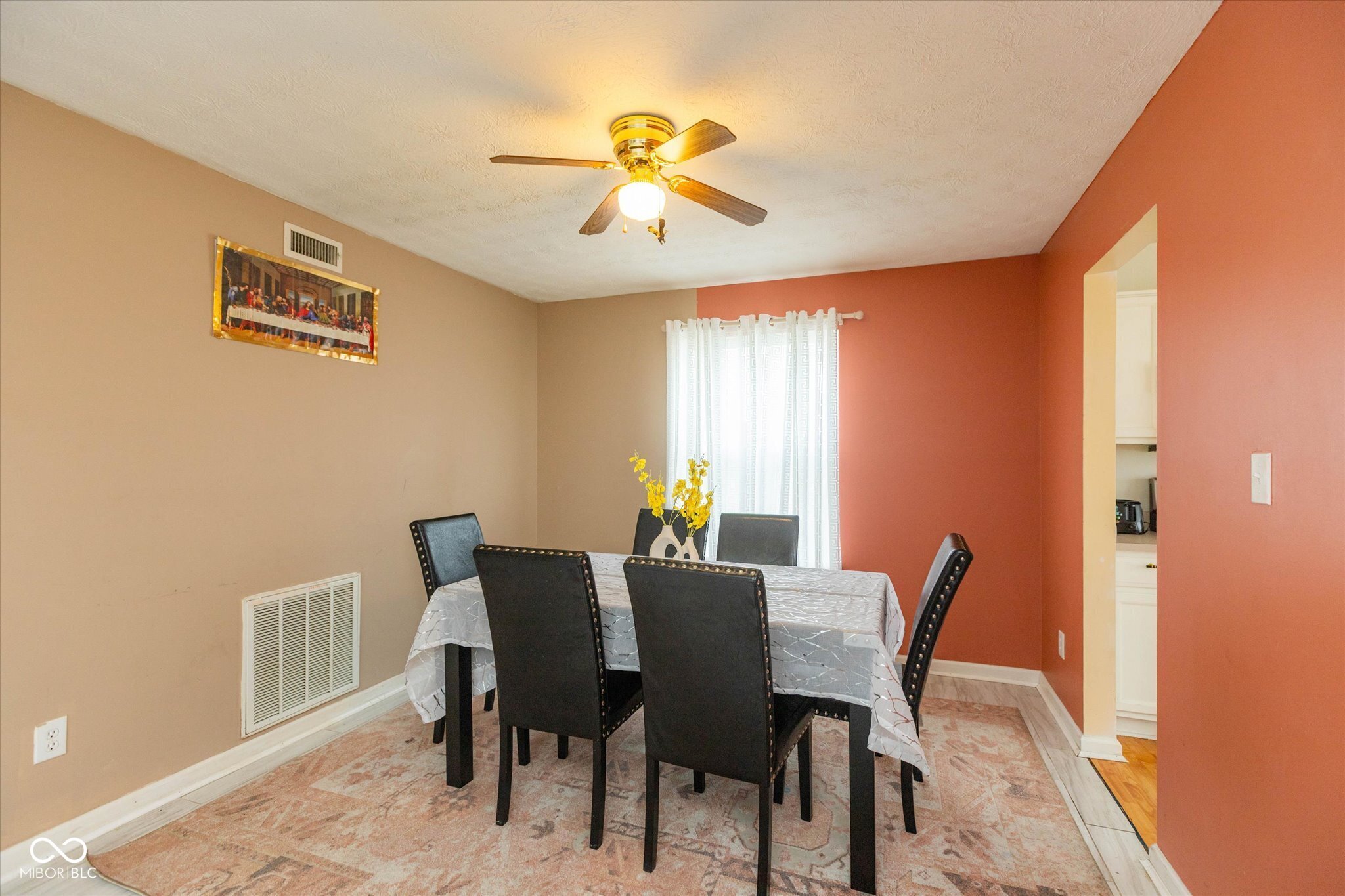 5527 Forest Ridge Court Indianapolis, IN 46203 - Photo 9 of 24