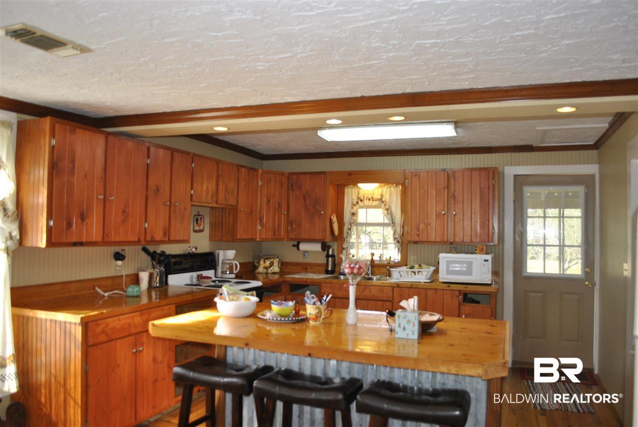 22845 Lanier Road Robertsdale, AL 36567 - Photo 5 of 19 Gallery Image 5