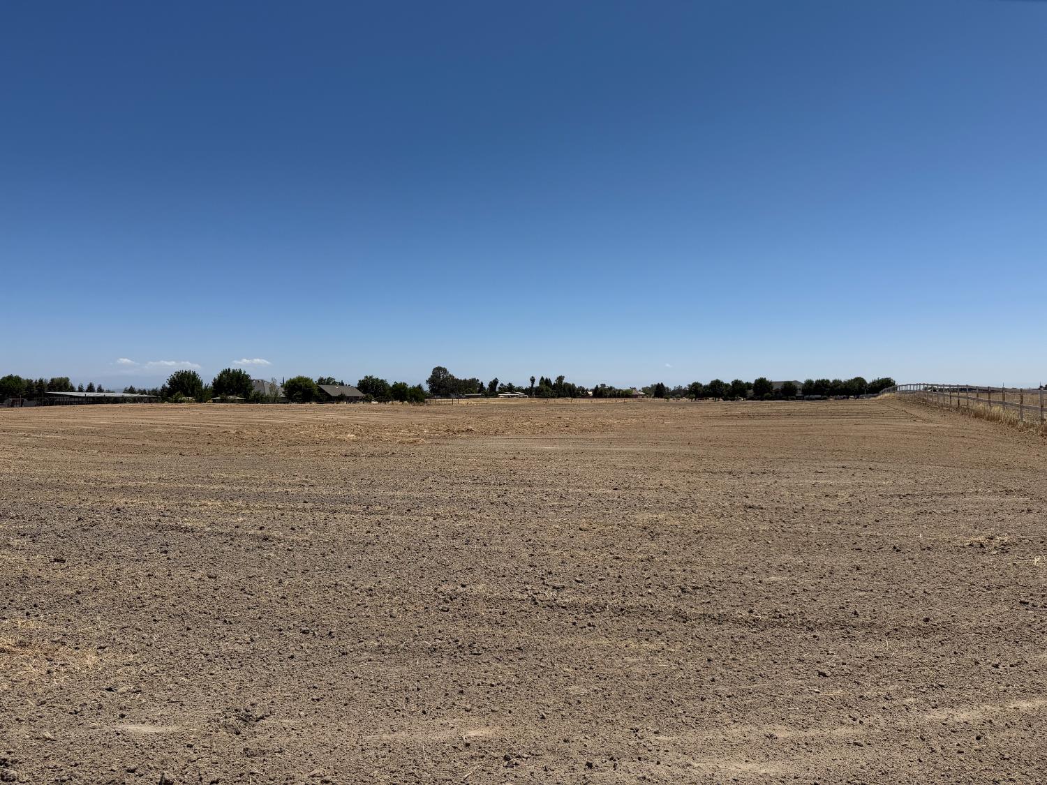 1 Steward Road Madera, CA 93638 - Photo 18 of 29 a view of a ocean