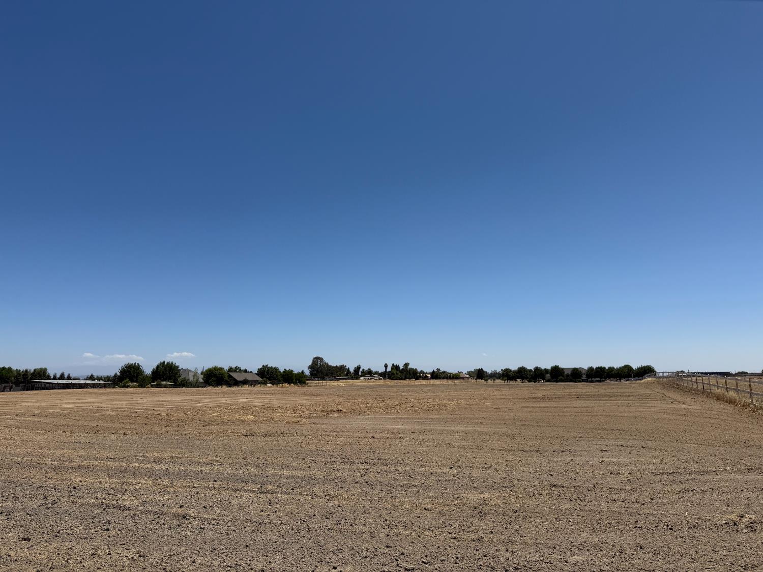 1 Steward Road Madera, CA 93638 - Photo 4 of 29 a view of lake and sunset