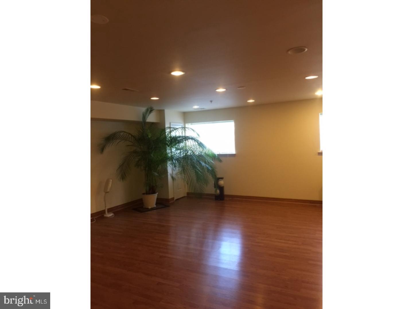 290 Byberry Road, Unit 5 Philadelphia, PA 19116 - Photo 4 of 5 Gallery Image 4