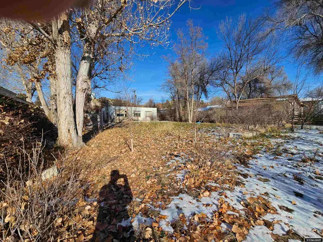 $112,000 | 220 East Broadway Street, Thermopolis, WY 82443