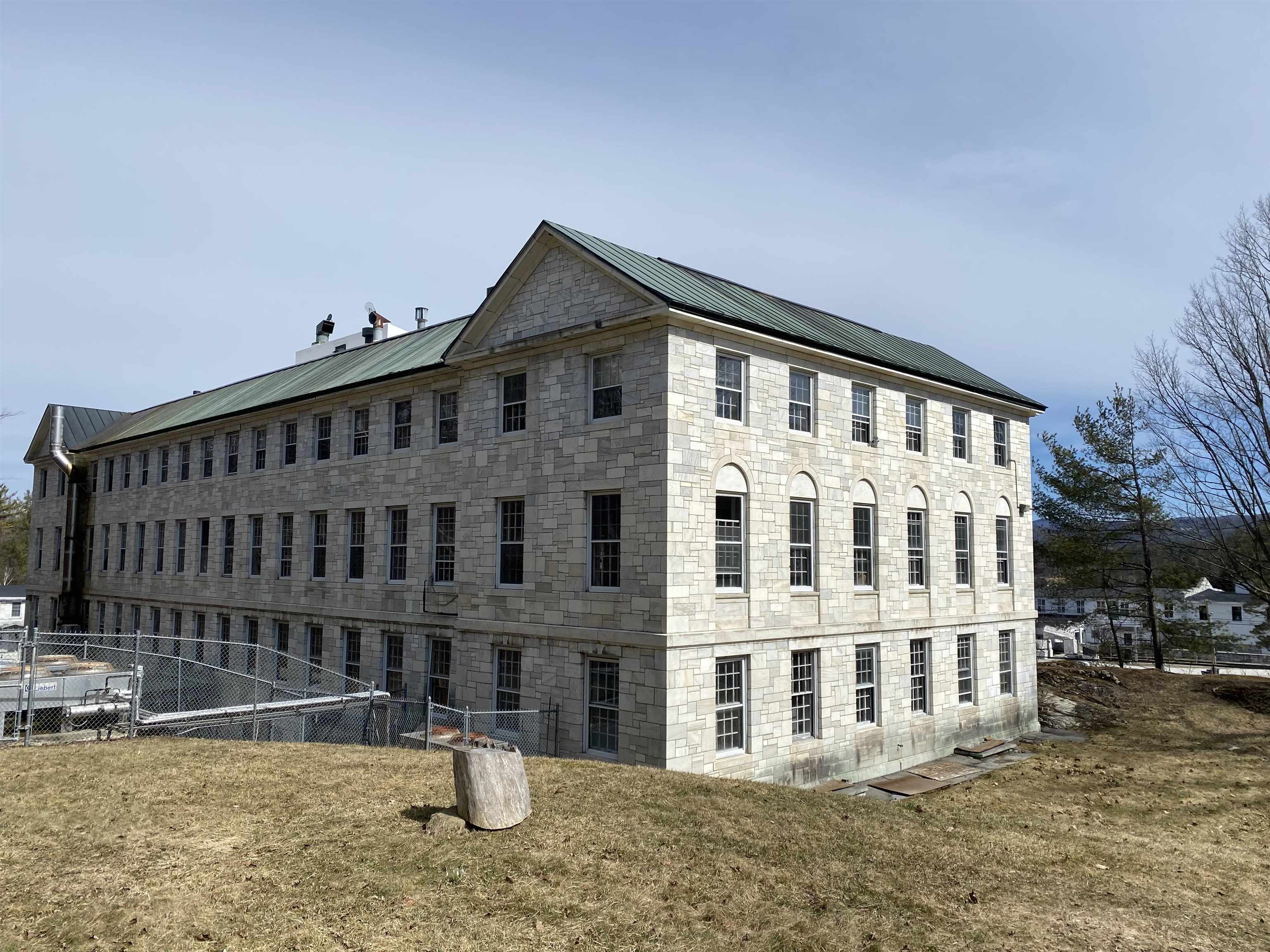 61 Main Street Proctor, VT 05765 - Photo 2 of 10