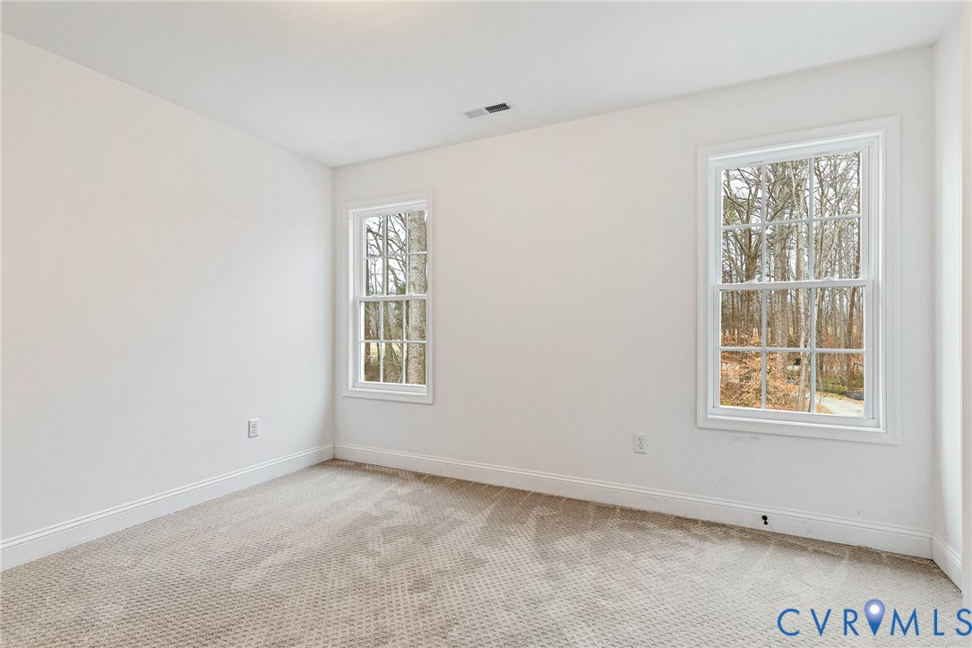 4715 Shannon Hill Road Columbia, VA 23038 - Photo 30 of 52 an empty room with a window