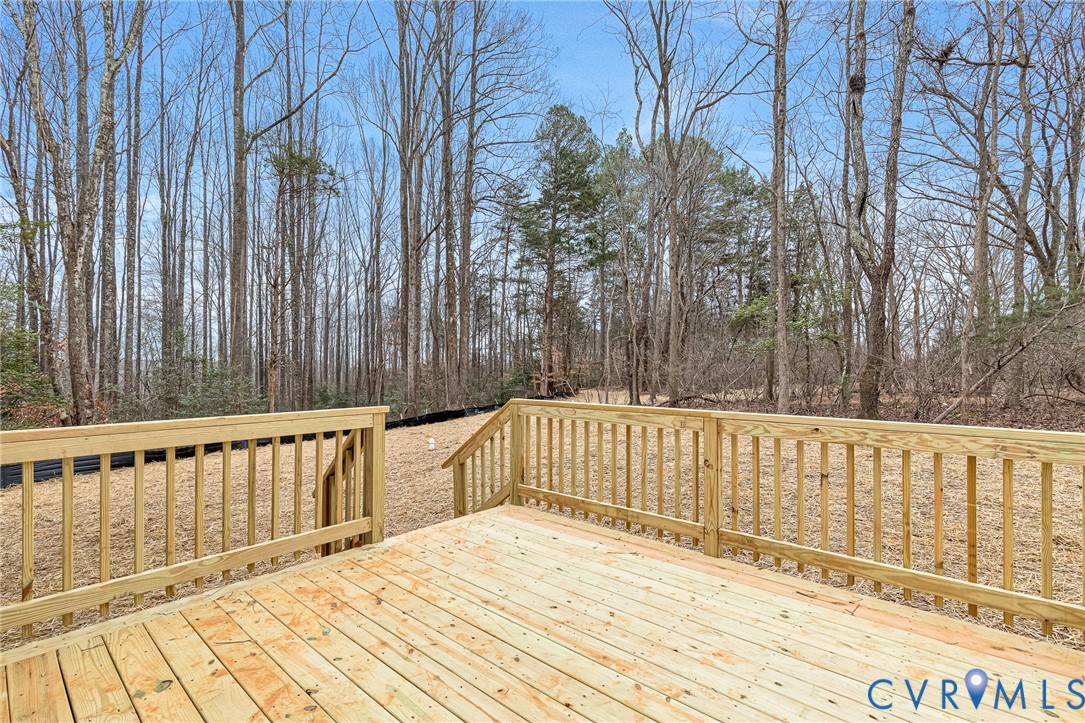 4715 Shannon Hill Road Columbia, VA 23038 - Photo 45 of 52 a view of wooden balcony