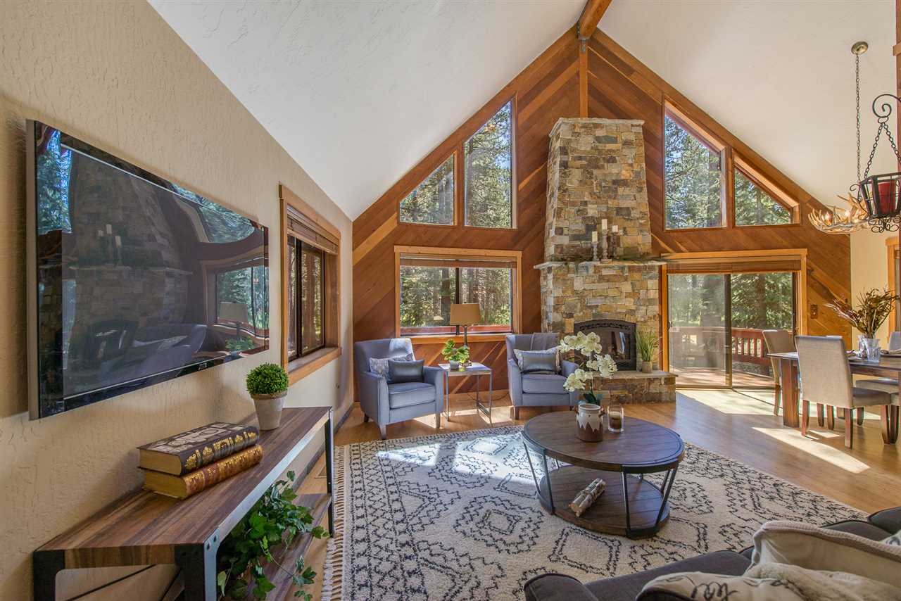 11515 Sun Valley Road Truckee, CA 96161 - Photo 6 of 21 Gallery Image 6