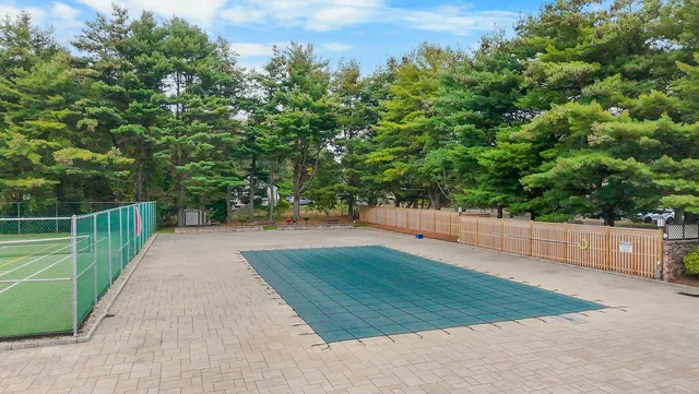 $275,000 | 334 Foxwood Lane, Unit 334, Milford, CT 06461