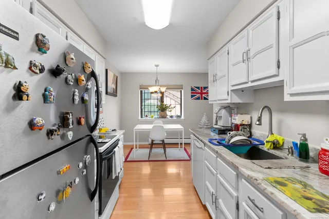 $275,000 | 334 Foxwood Lane, Unit 334, Milford, CT 06461