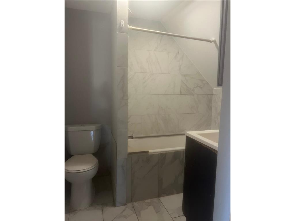 1426 Washington Street Northeast Minneapolis, MN 55413 - Photo 14 of 47