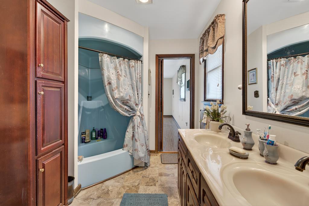 16471 Spring Valley Road Abingdon, VA 24210 - Photo 26 of 47 Gallery Image 26