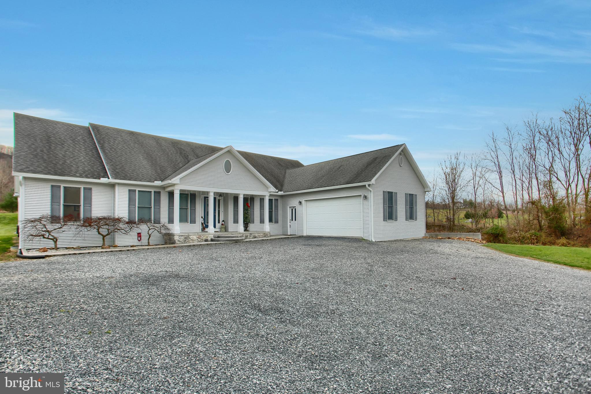 978 Pine Road Carlisle, PA 17015 - Photo 2 of 51 Gallery Image 2