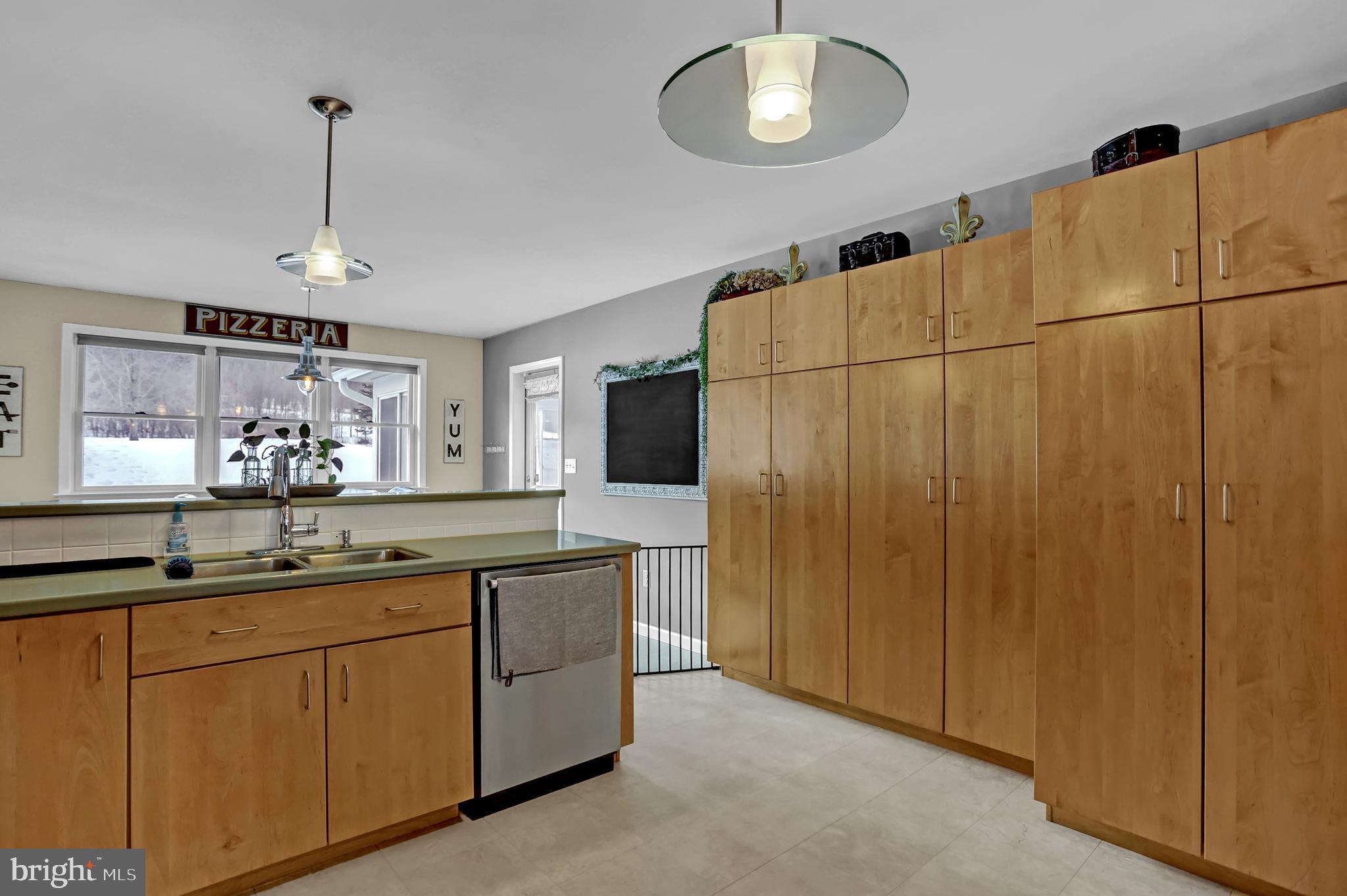 978 Pine Road Carlisle, PA 17015 - Photo 13 of 51 Gallery Image 13