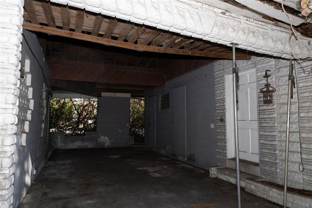 4711 Rio Grande Avenue Orlando, FL 32839 - Photo 28 of 38 a front view of a house