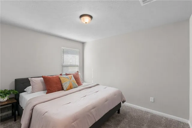 $2,300 | 1925 Viva Road, Bryan, TX 77807