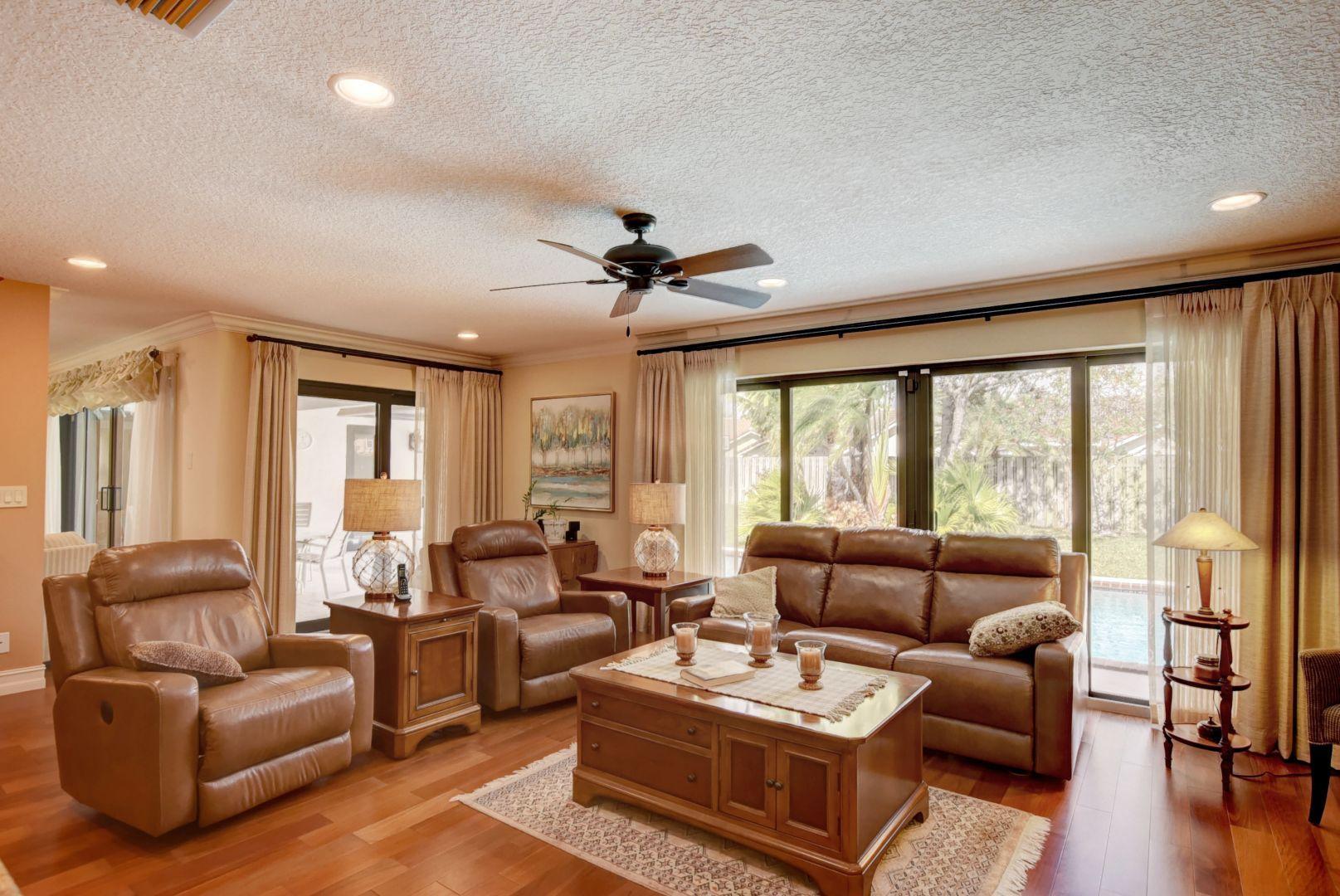 1481 Southwest 21st Lane Boca Raton, FL 33486 - Photo 15 of 43 FAMILY ROOM