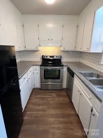 $1,275 | 175 17th Street Northwest, Unit G6, Hickory, NC 28601