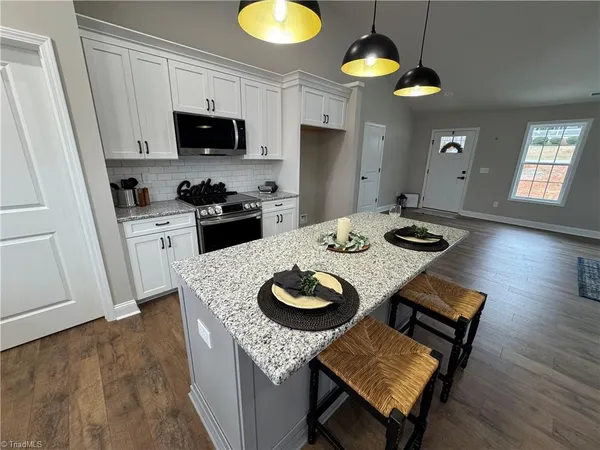 $349,900 | 901 Kingsway Drive, King, NC 27021
