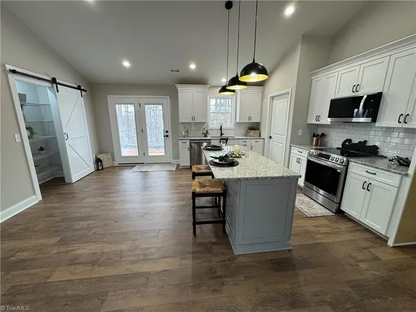 $349,900 | 901 Kingsway Drive, King, NC 27021