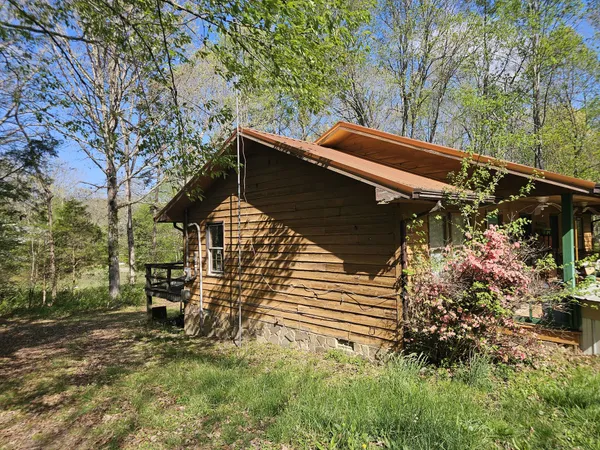 $199,500 | 581 North 50th Avenue, Gruetli Laager, TN 37339