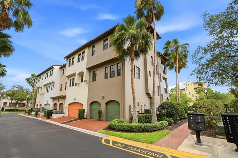 $749,900 | 4815 Yacht Club Drive, Unit 105, Tampa, FL 33616