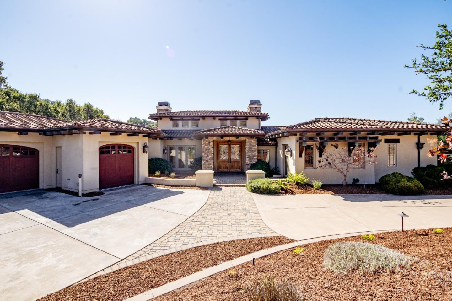 610 Belavida Road Monterey, CA 93940 - Photo 3 of 50 Gallery Image 3