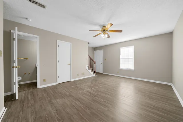 $925 | 3280 Tower Drive, Unit A, Clarksville, TN 37042