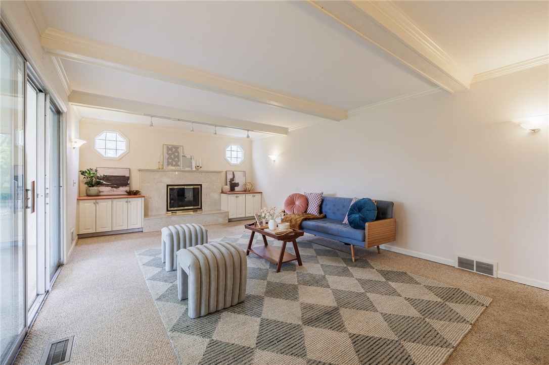 460 Stone Road Pittsford, NY 14534 - Photo 17 of 37