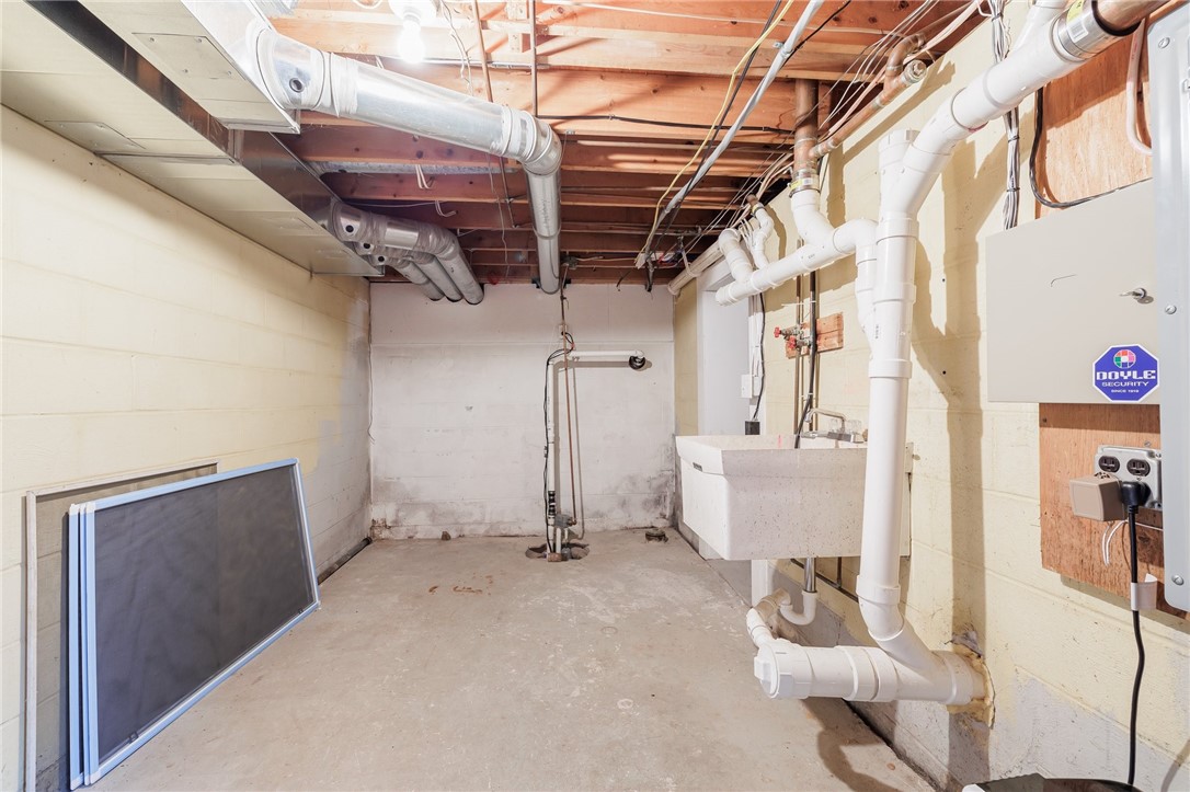 460 Stone Road Pittsford, NY 14534 - Photo 35 of 37