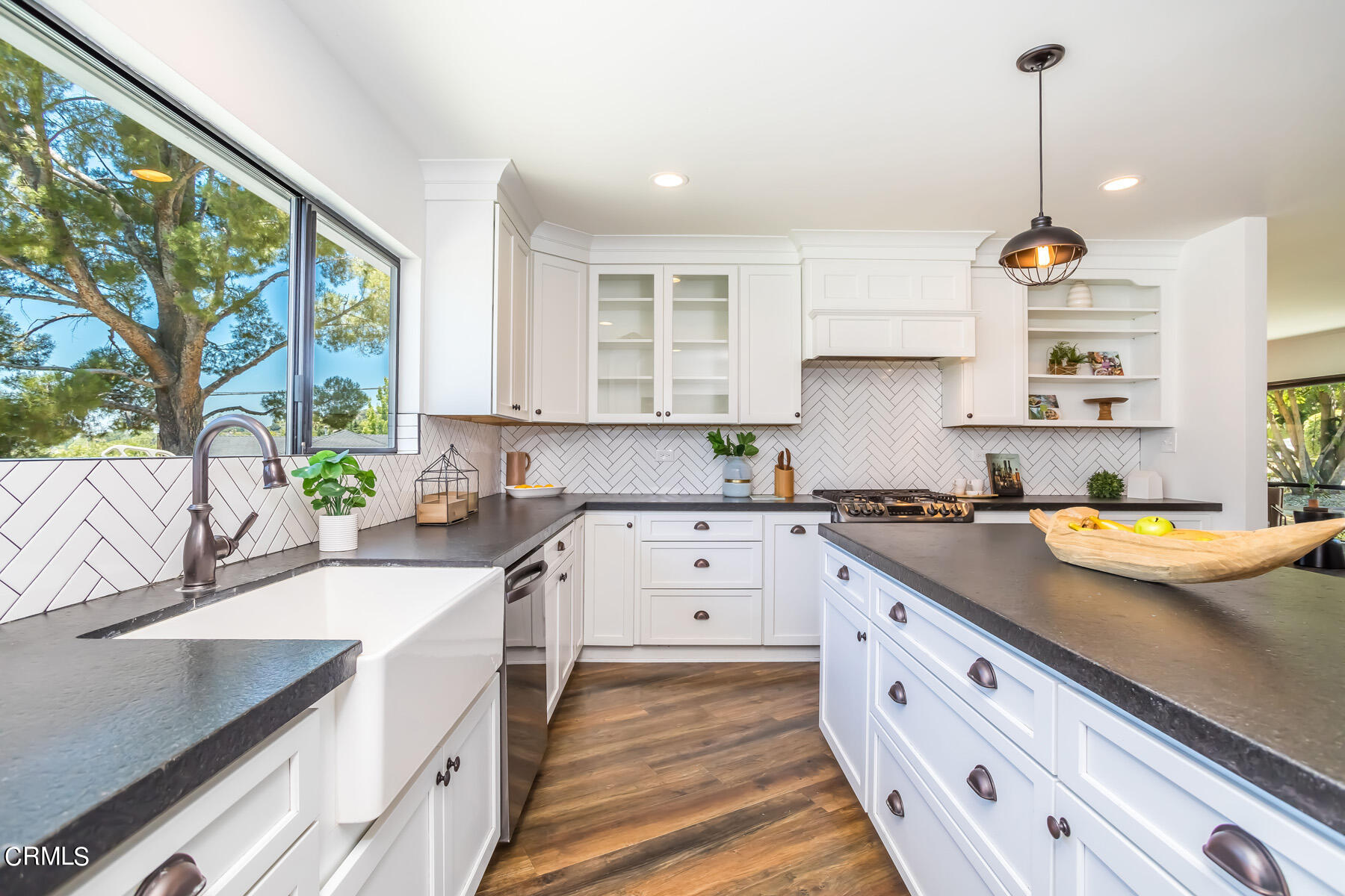 2938 Highridge Road La Crescenta, CA 91214 - Photo 16 of 51 2938 Highridge Road - MLS & Instagram Si