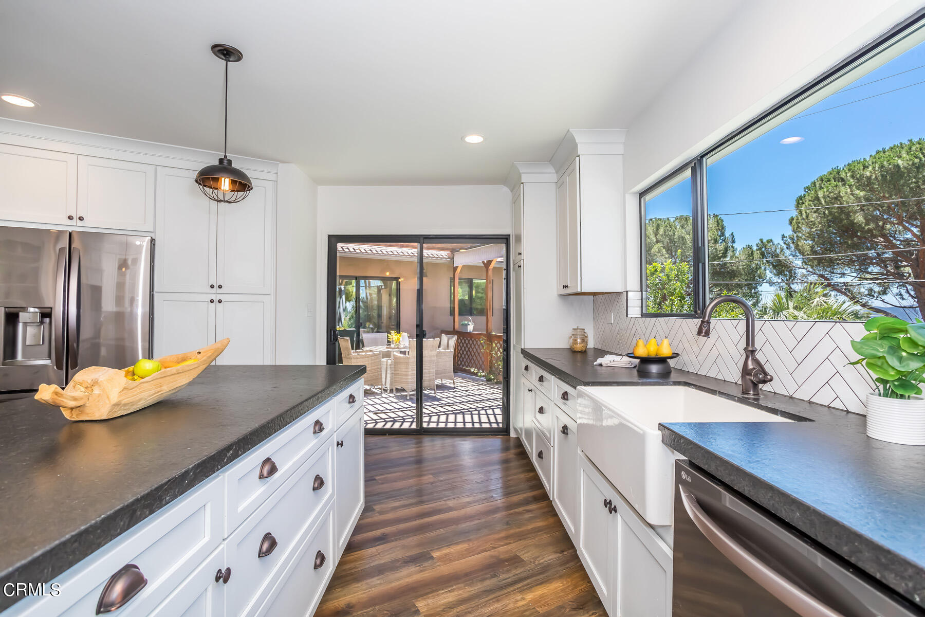 2938 Highridge Road La Crescenta, CA 91214 - Photo 17 of 51 2938 Highridge Road - MLS & Instagram Si