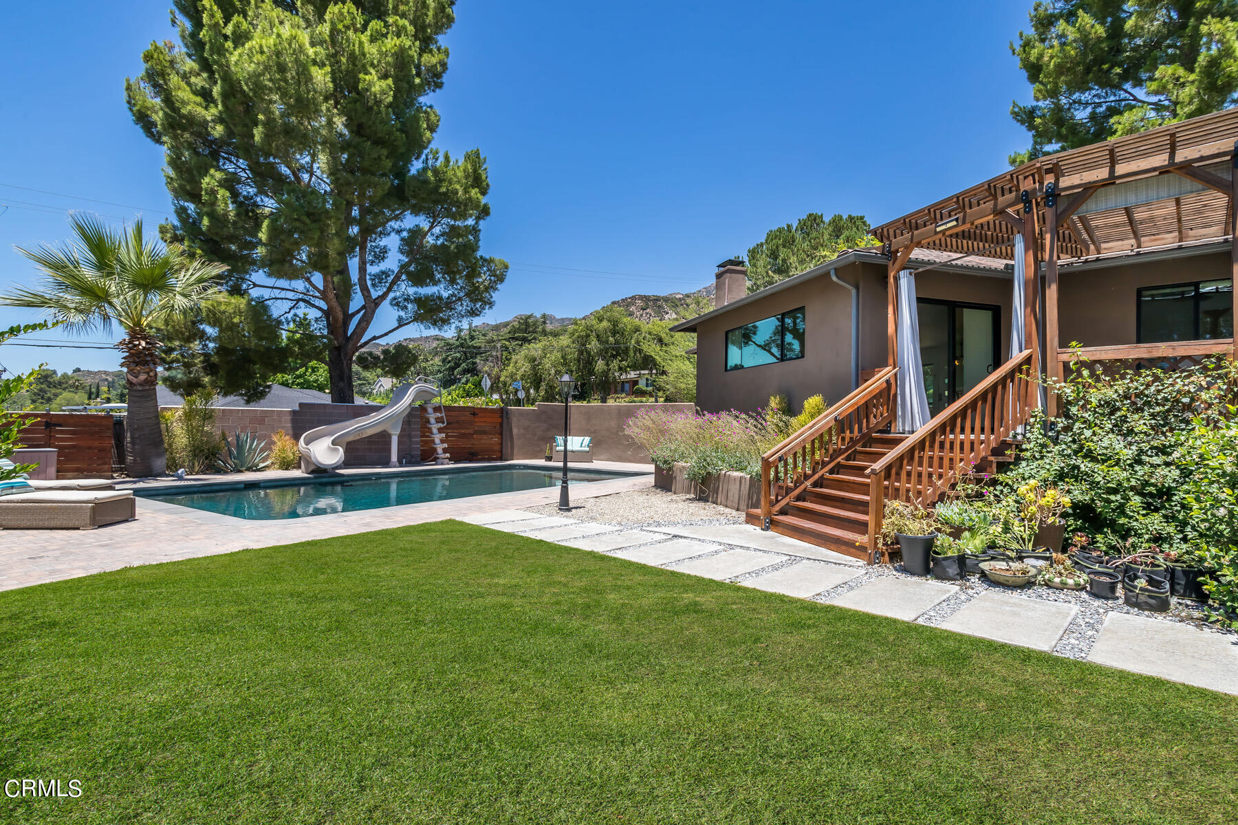 2938 Highridge Road La Crescenta, CA 91214 - Photo 34 of 51 2938 Highridge Road - MLS & Instagram Si