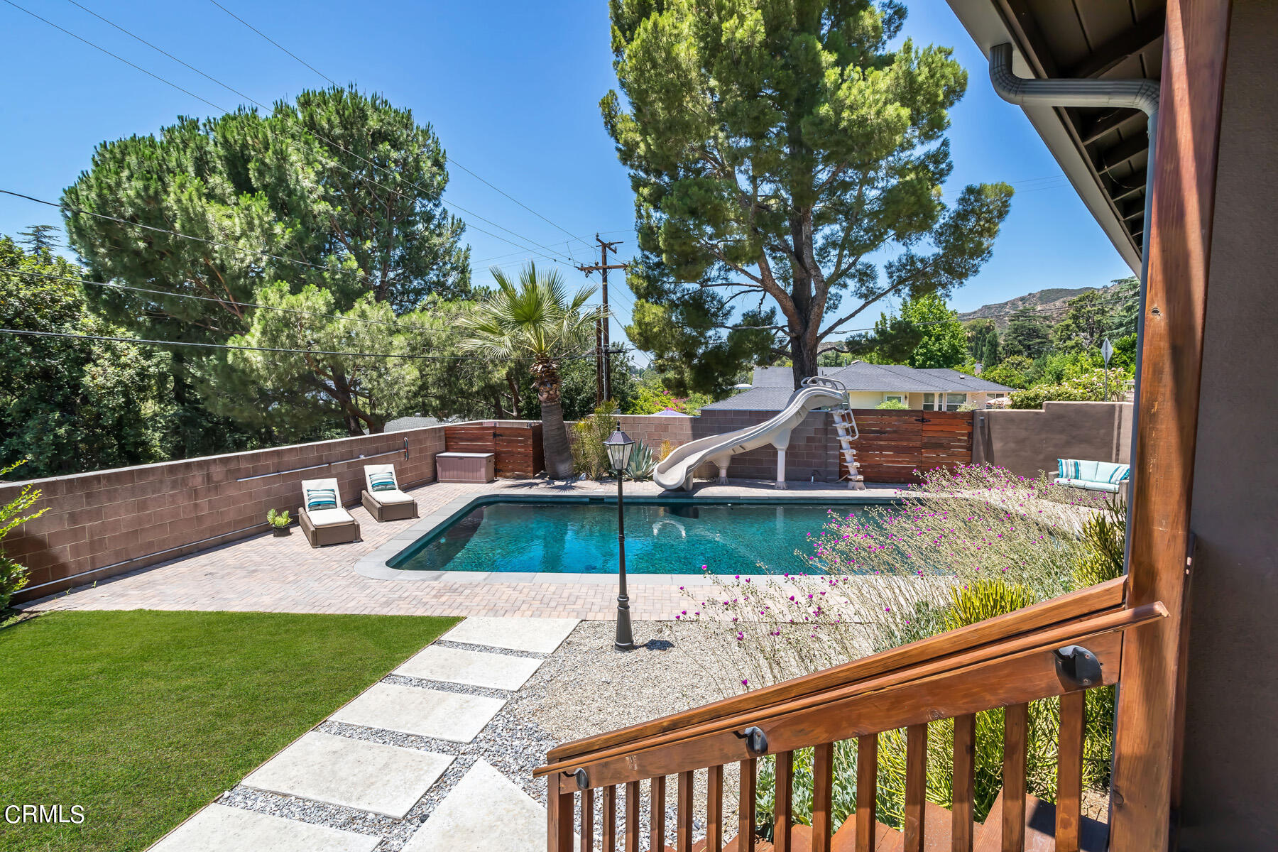 2938 Highridge Road La Crescenta, CA 91214 - Photo 36 of 51 2938 Highridge Road - MLS & Instagram Si