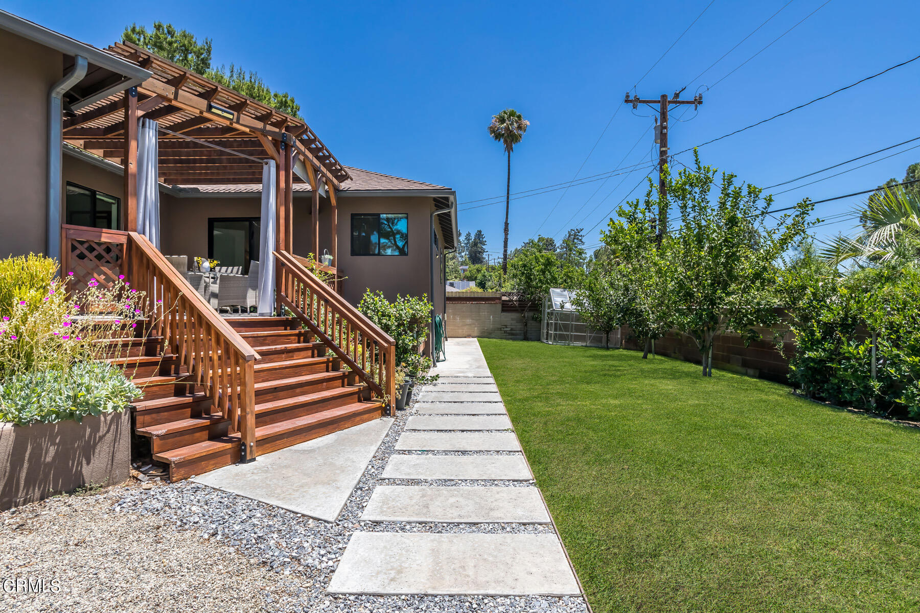 2938 Highridge Road La Crescenta, CA 91214 - Photo 46 of 51 2938 Highridge Road - MLS & Instagram Si
