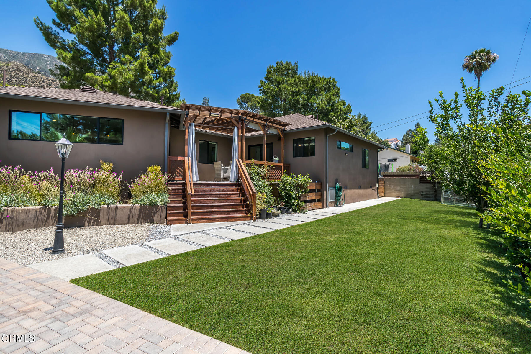 2938 Highridge Road La Crescenta, CA 91214 - Photo 47 of 51 2938 Highridge Road - MLS & Instagram Si
