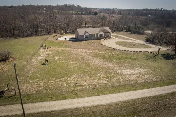 $415,000 | 1155 Northwest 250th Road, Holden, MO 64040