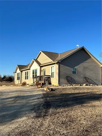 $415,000 | 1155 Northwest 250th Road, Holden, MO 64040