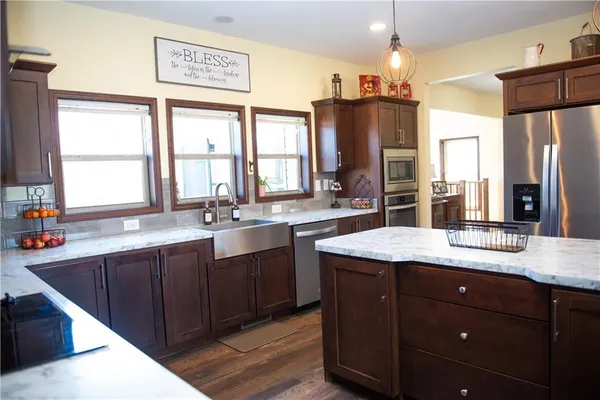 $415,000 | 1155 Northwest 250th Road, Holden, MO 64040