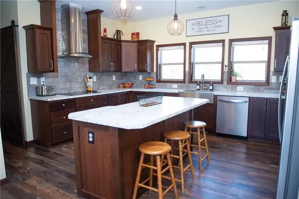 $415,000 | 1155 Northwest 250th Road, Holden, MO 64040