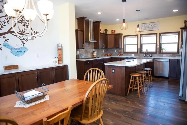 $415,000 | 1155 Northwest 250th Road, Holden, MO 64040