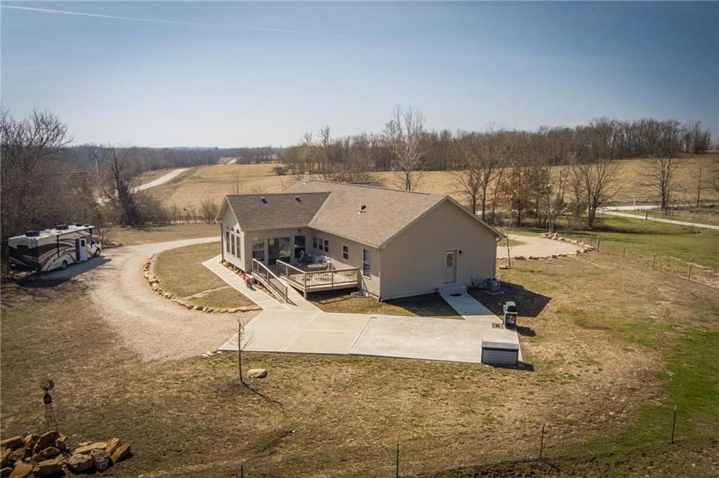 1155 Northwest 250th Road Holden, MO 64040 - Photo 6 of 81