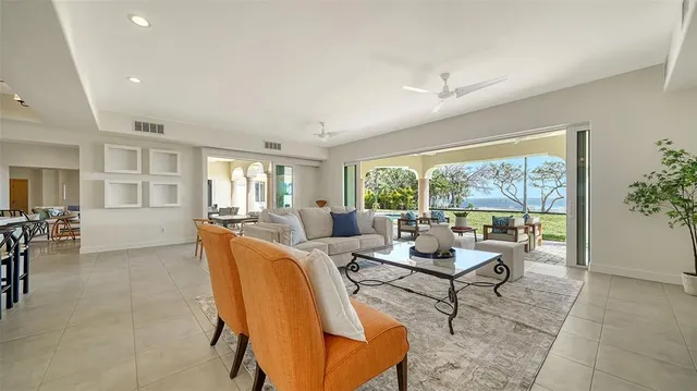 $3,950,000 | 404 South Shore Drive, Sarasota, FL 34234